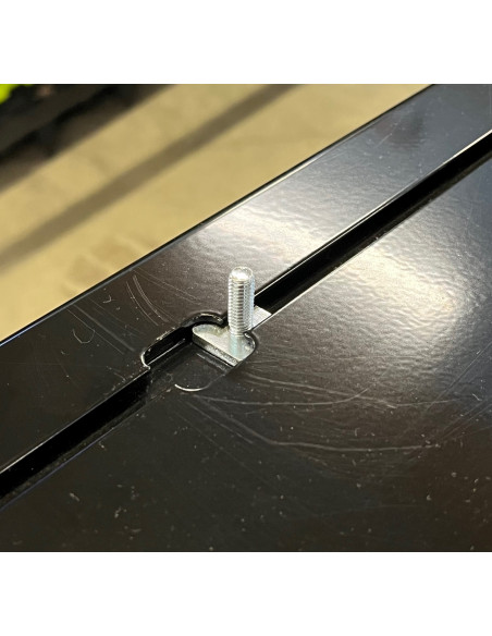 Polaris T-Slot Bult M6