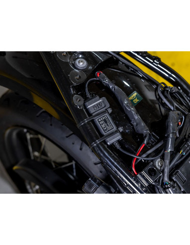 Quad Lock - Vattentät 12V till USB...