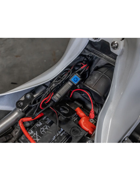 Quad Lock - Vattentät 12V till USB Smart Adapter